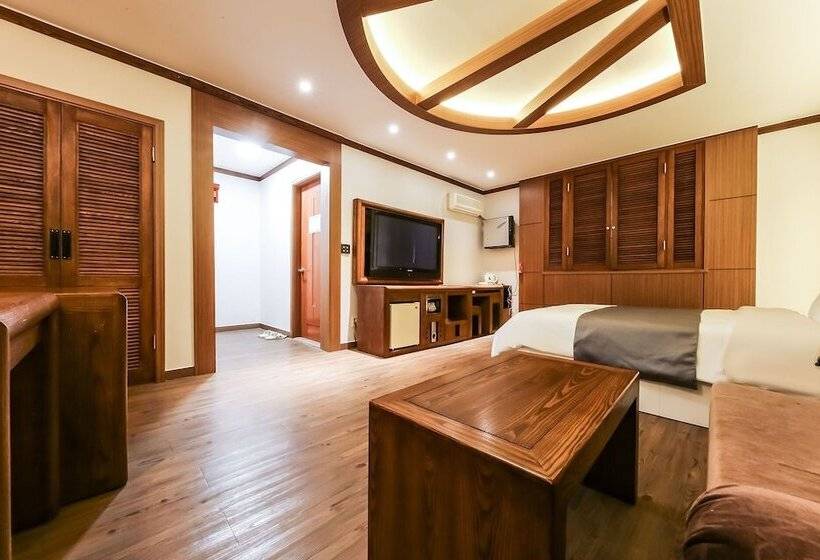 Gyeryong Hotel Venus
