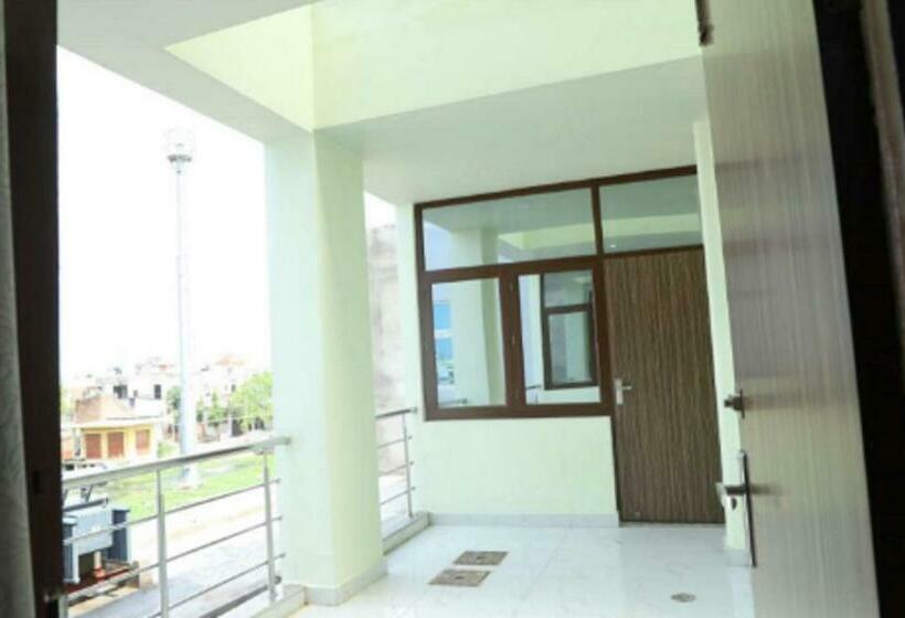 فندق Amar Palace By Wb Economy