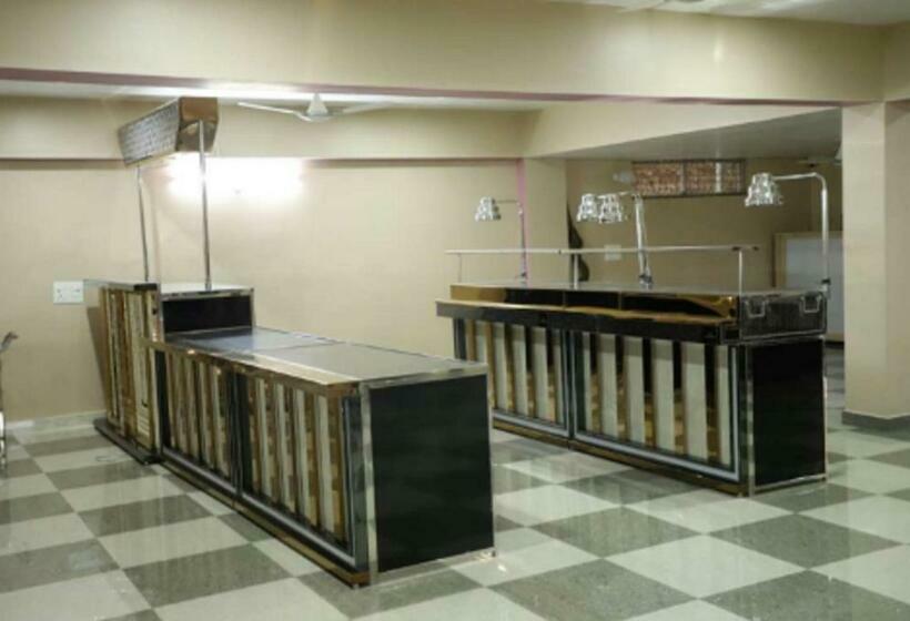 فندق Amar Palace By Wb Economy