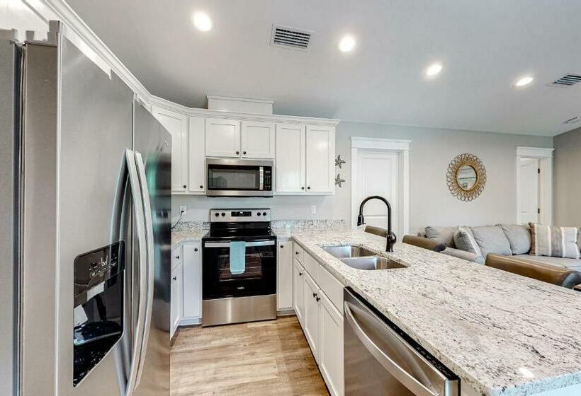 فندق Beach Cottage West