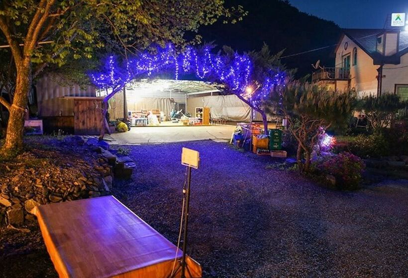 Hotel Boeun Glamping