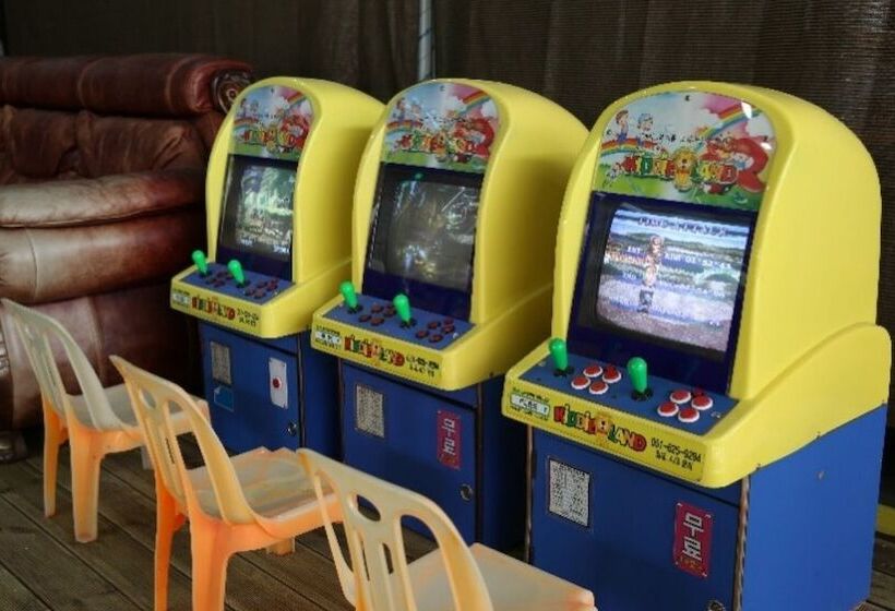 Hotel Boeun Glamping