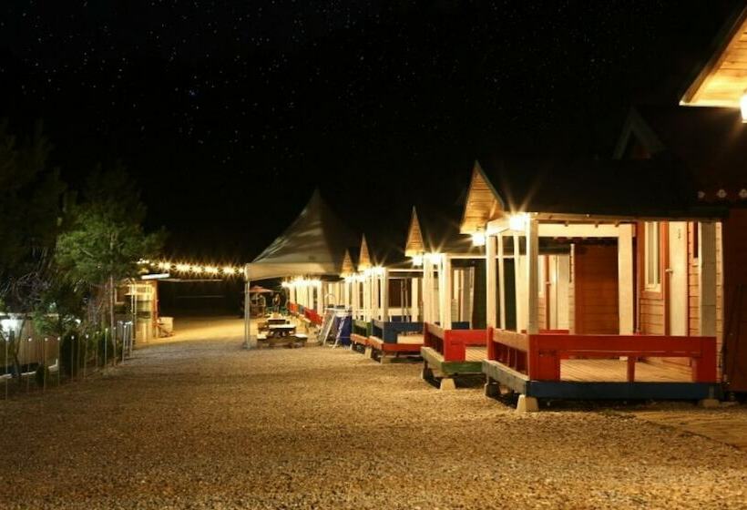 فندق Chuncheon Healing Camp Pension