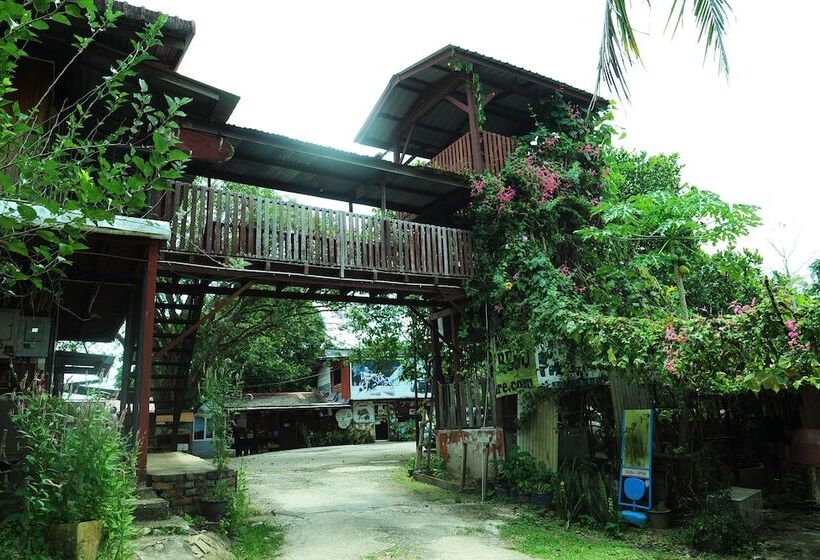 هتل Countryview Recreation Park & Resort