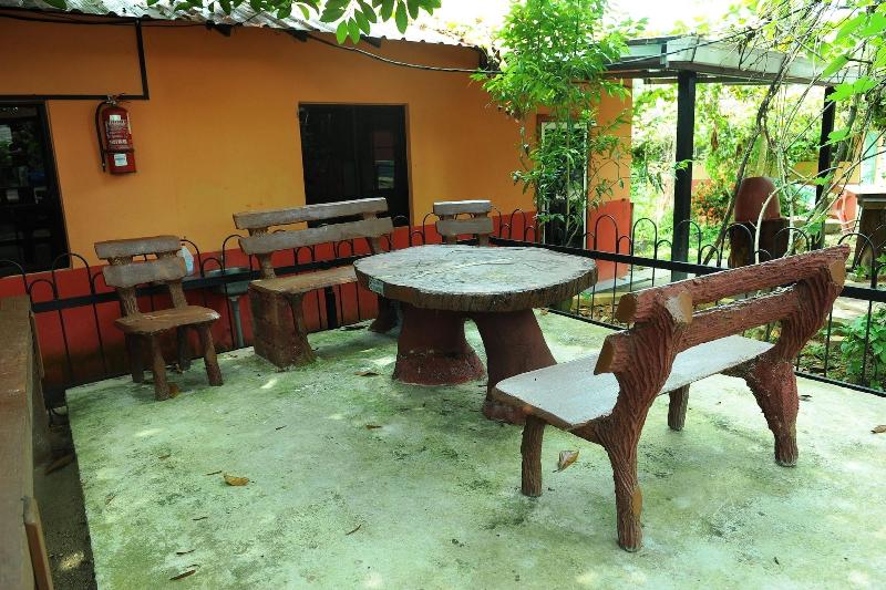 فندق Countryview Recreation Park & Resort