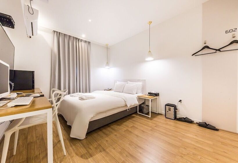 فندق Doksan Minimal Season