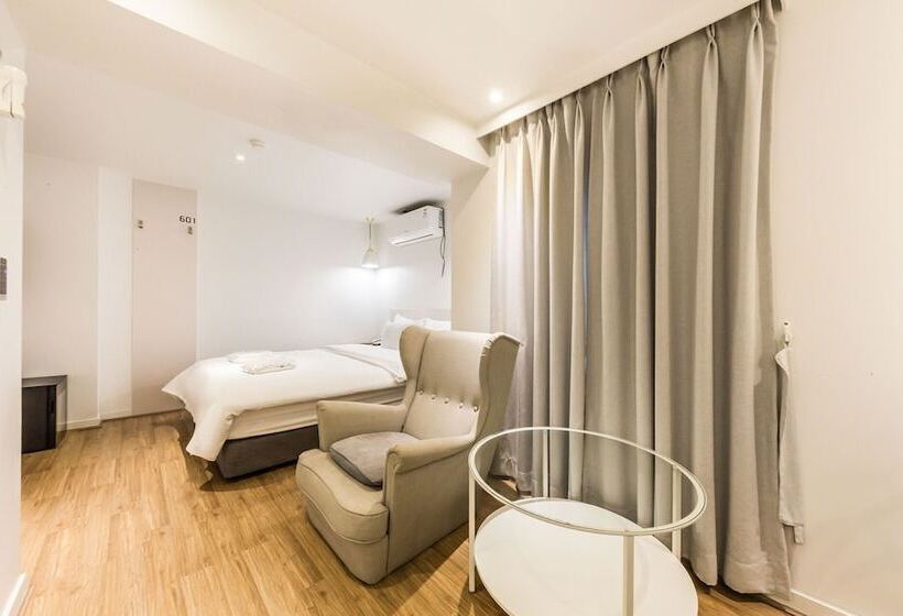 فندق Doksan Minimal Season