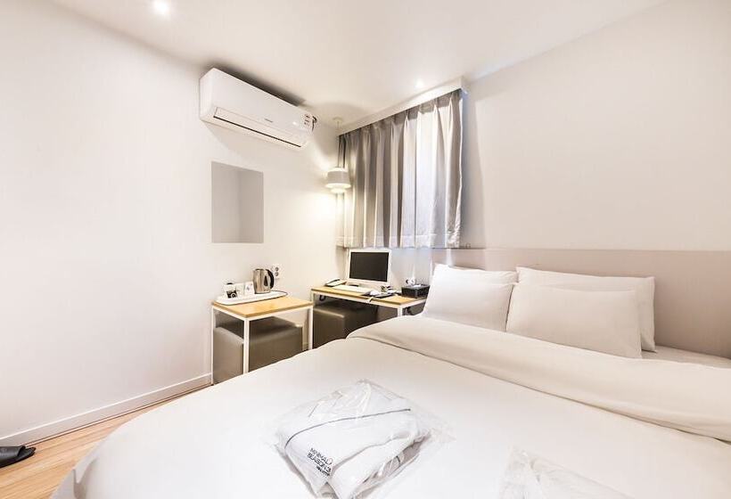 فندق Doksan Minimal Season