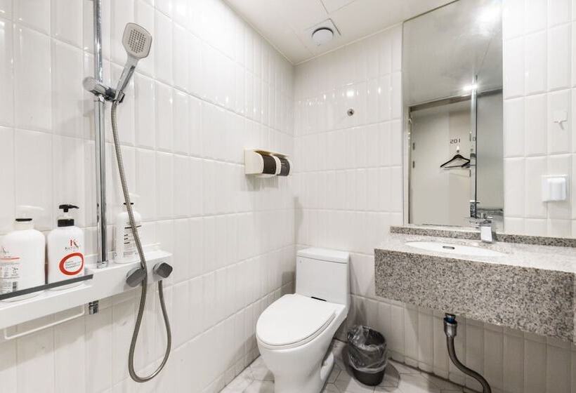 فندق Doksan Minimal Season