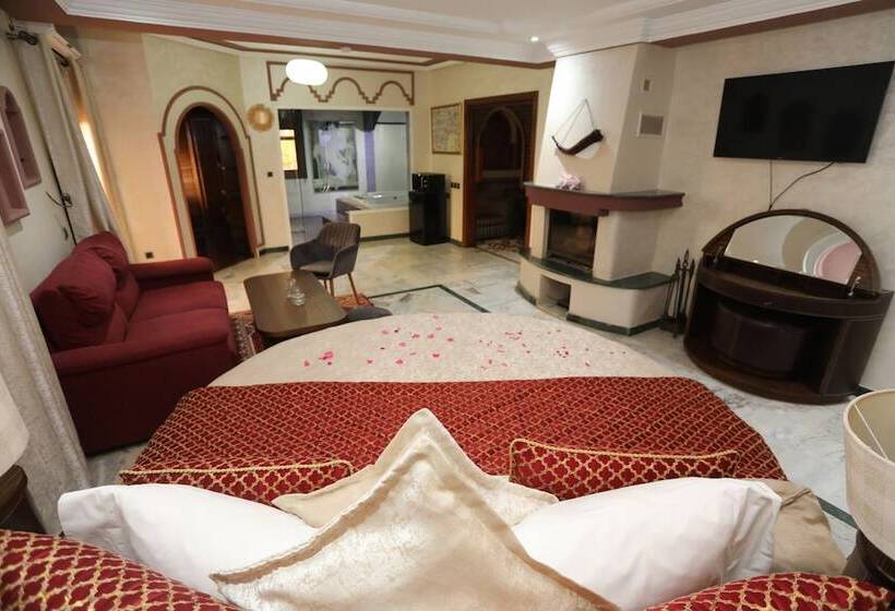 فندق Equi Palace & Spa