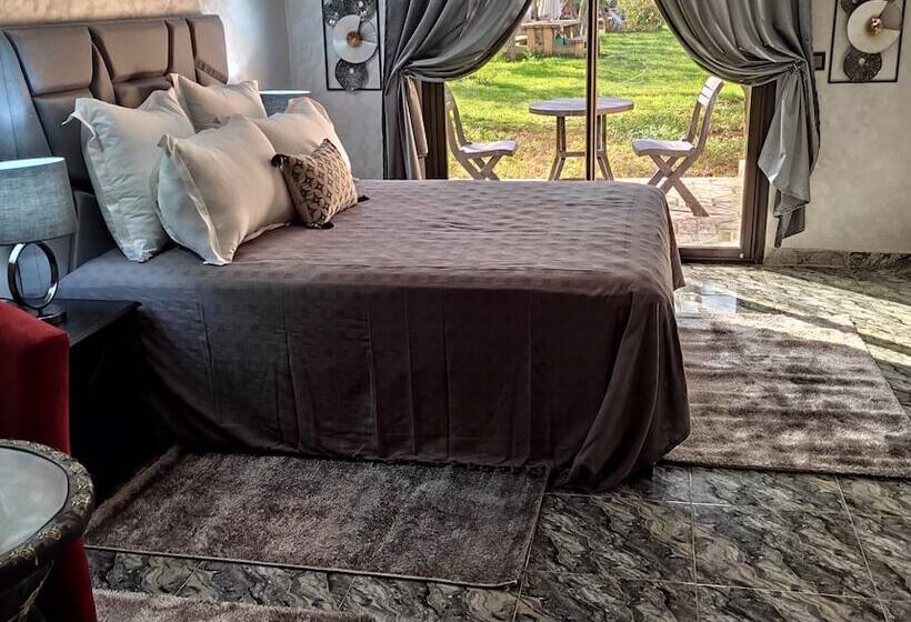 فندق Equi Palace & Spa