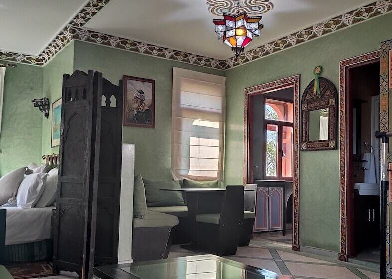 فندق Equi Palace & Spa