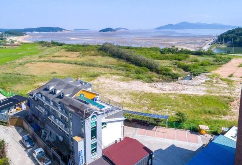 ホテル Eurwangni Badapunggyeong Pension