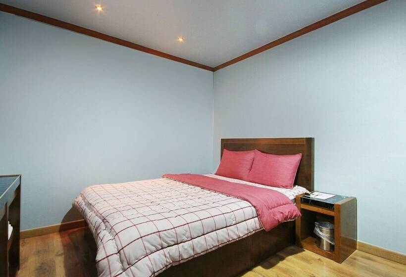 Отель Gimje Sun