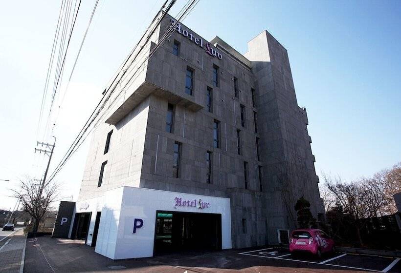 בית מלון כפרי Gimpo Luv