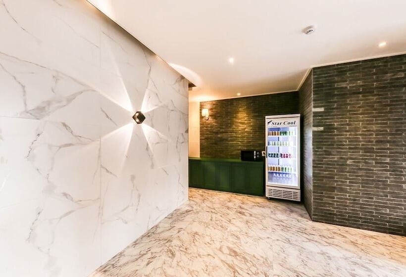 Hotel Gyeryong The Ace