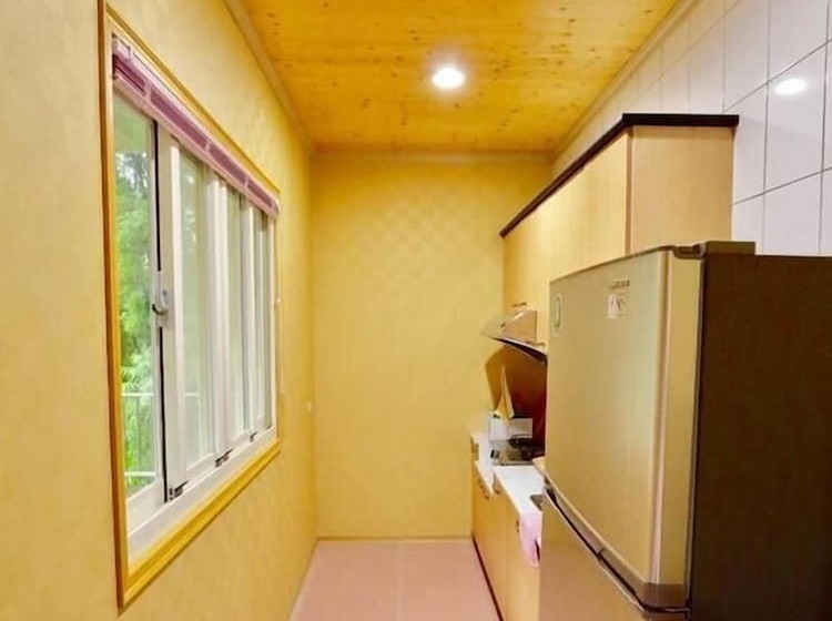 هتل Hillside Plot Inn