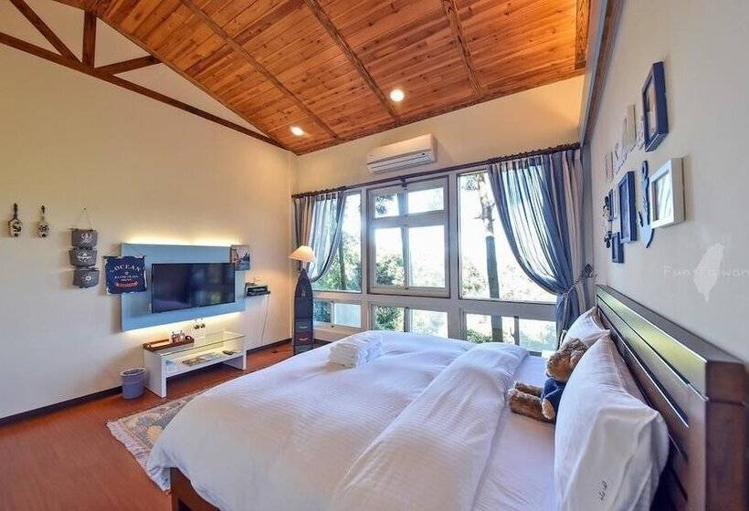 هتل Hillside Plot Inn