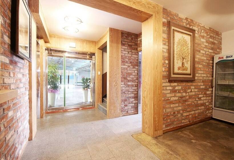 Отель Iksan Landpark