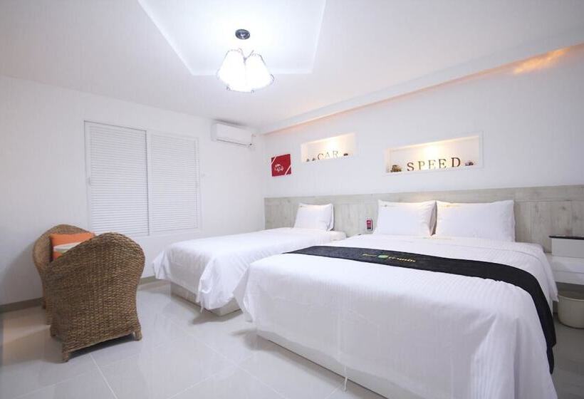 Отель Iksan Vitamin