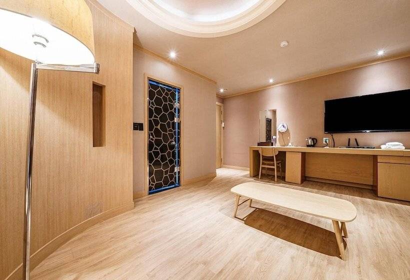 هتل Ilsan  Rateuri