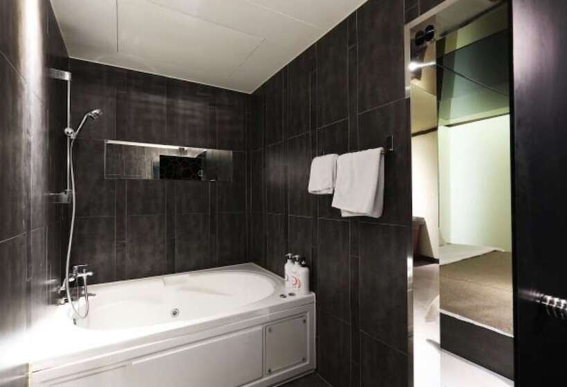 هتل Ilsan  Rateuri