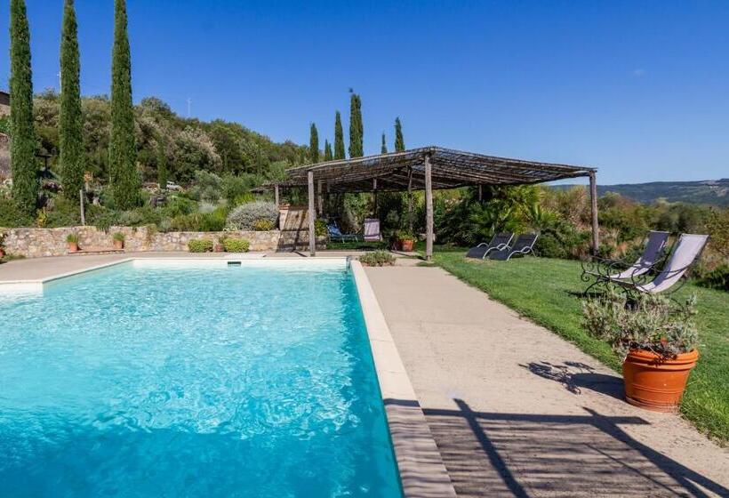 فندق La Cisterna