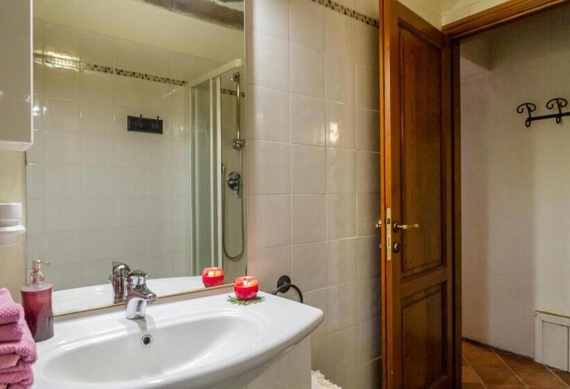 فندق La Cisterna