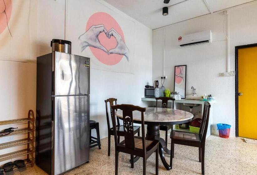 בית מלון כפרי Mac Inn 94