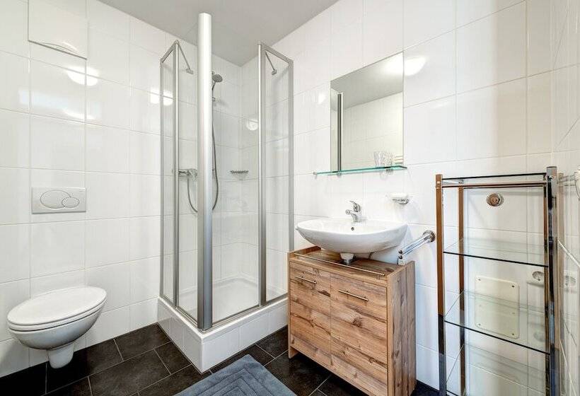 فندق Penthaus Panorama Blick