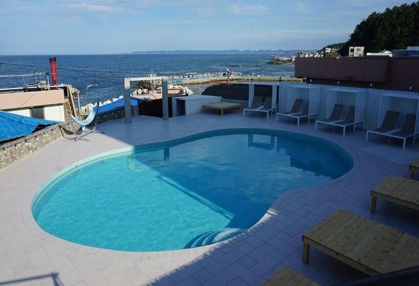 فندق Pohang Soyu Garden Pool Villa