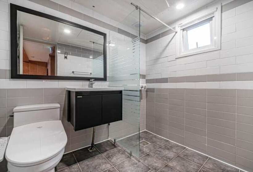فندق Pohang Soyu Garden Pool Villa
