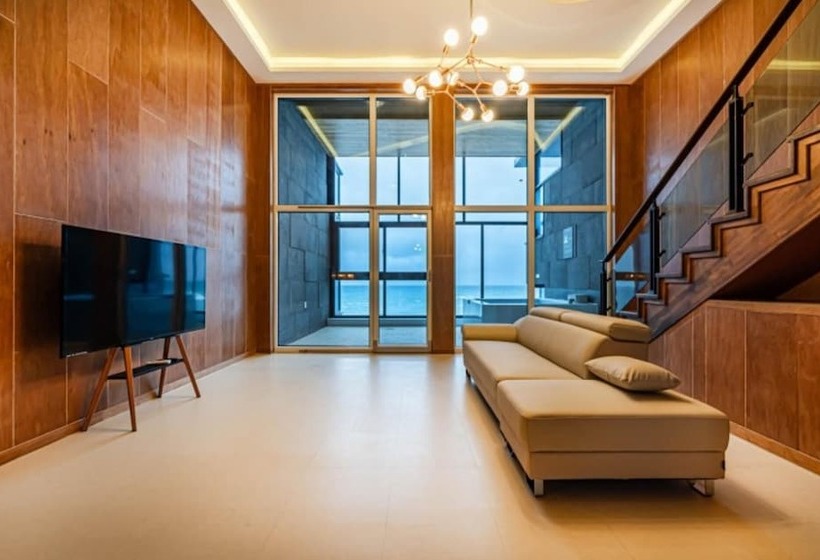 فندق Pohang Soyu Garden Pool Villa