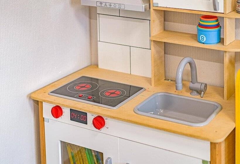 فندق Seogwipo Sangsangnamu Kiz Pension