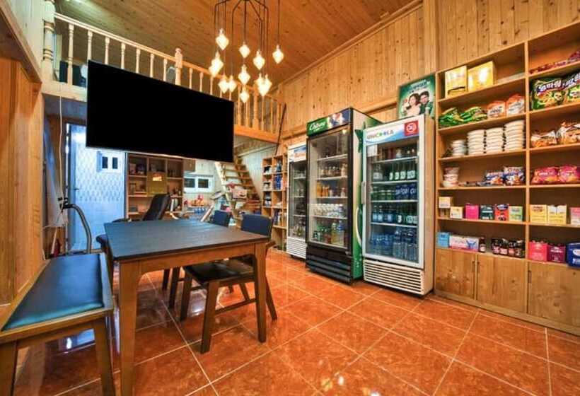 Отель Sokcho Scsantorini Pension