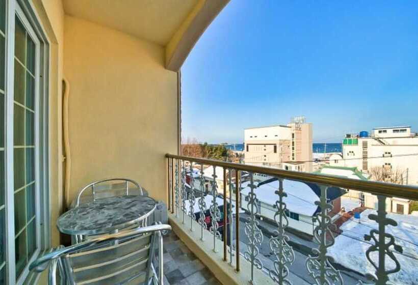 호텔 Sokcho Scsantorini Pension