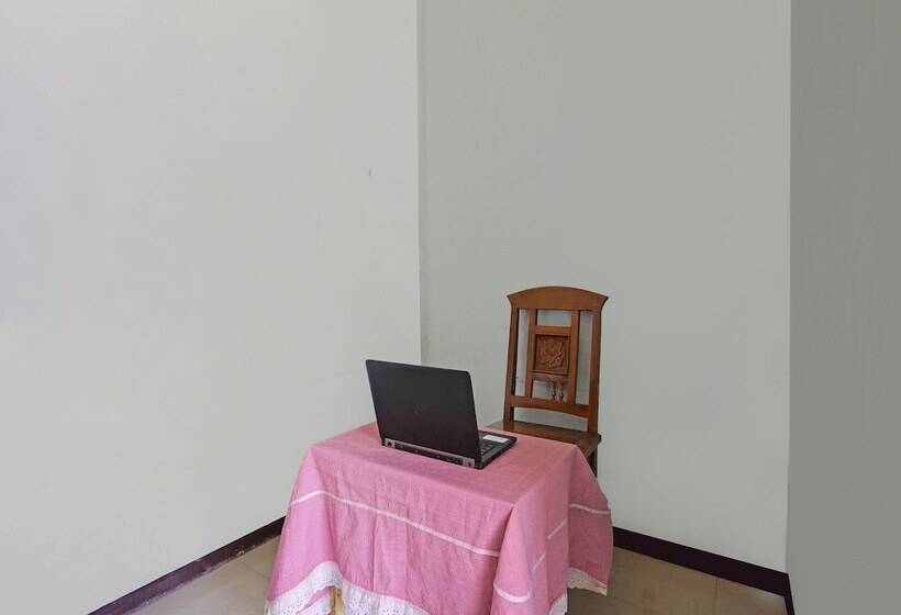 호텔 Spot On 91695 Benteng Portugis