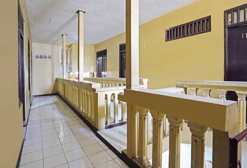 호텔 Spot On 91695 Benteng Portugis