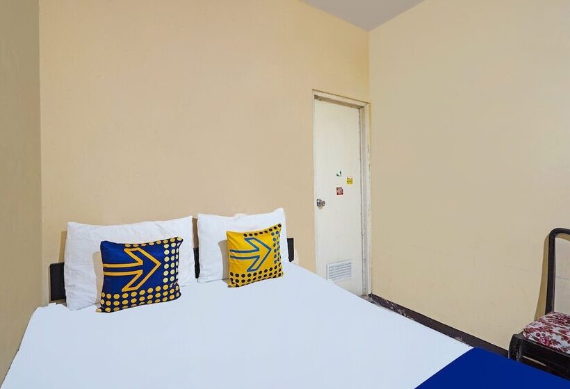 호텔 Spot On 91695 Benteng Portugis