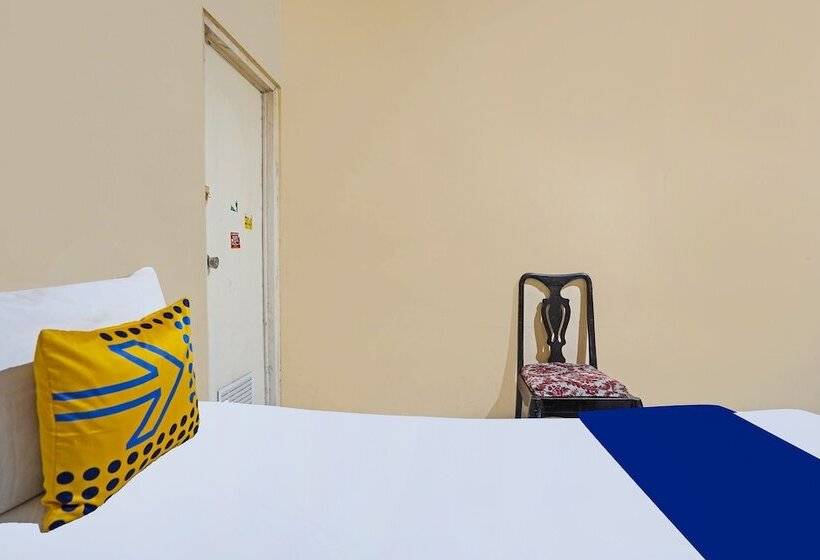 호텔 Spot On 91695 Benteng Portugis