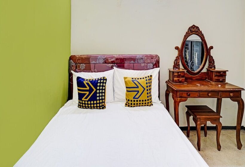 فندق Spot On 91716 Kost Yy Syariah