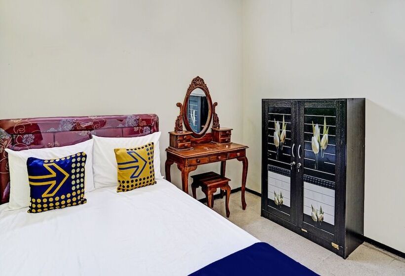 فندق Spot On 91716 Kost Yy Syariah