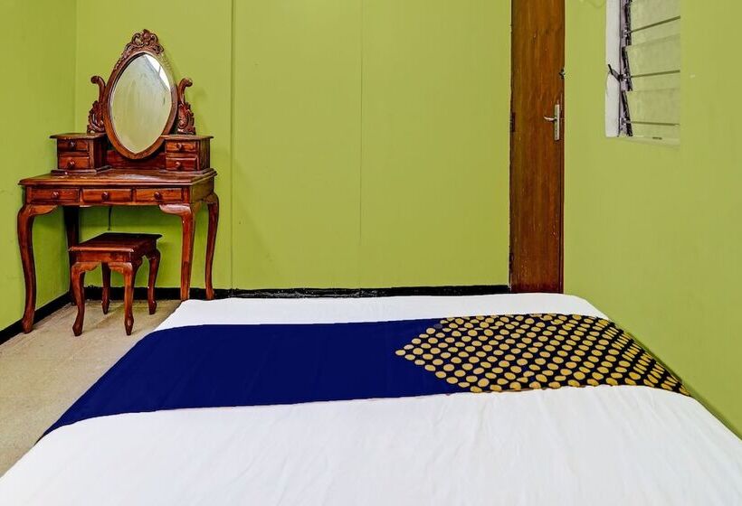 בית מלון כפרי Spot On 91716 Kost Yy Syariah