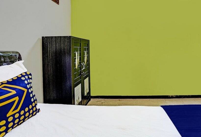 فندق Spot On 91716 Kost Yy Syariah