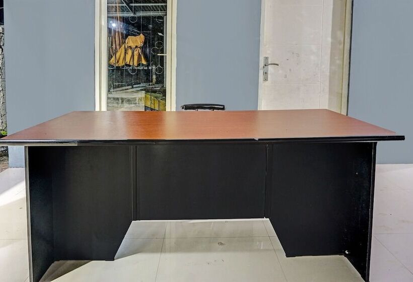 호텔 Alif House Syariah Redpartner Near Taman Dayu Pandaan