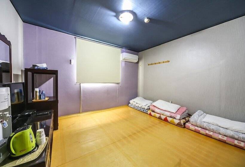 בית מלון כפרי Wanju Sun