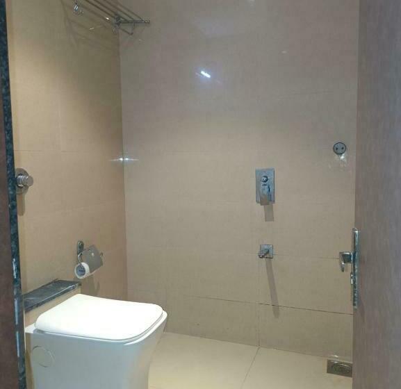 ホテル West Inn Near Mumbai International Airport