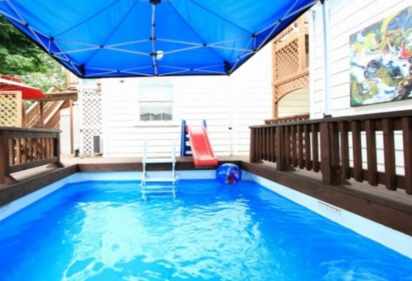 בית מלון כפרי Yangpyeong Cezanne Gallery Pension