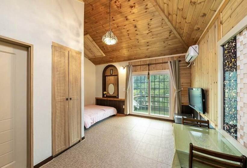 Hotel Yangpyeong Happy Story Pension