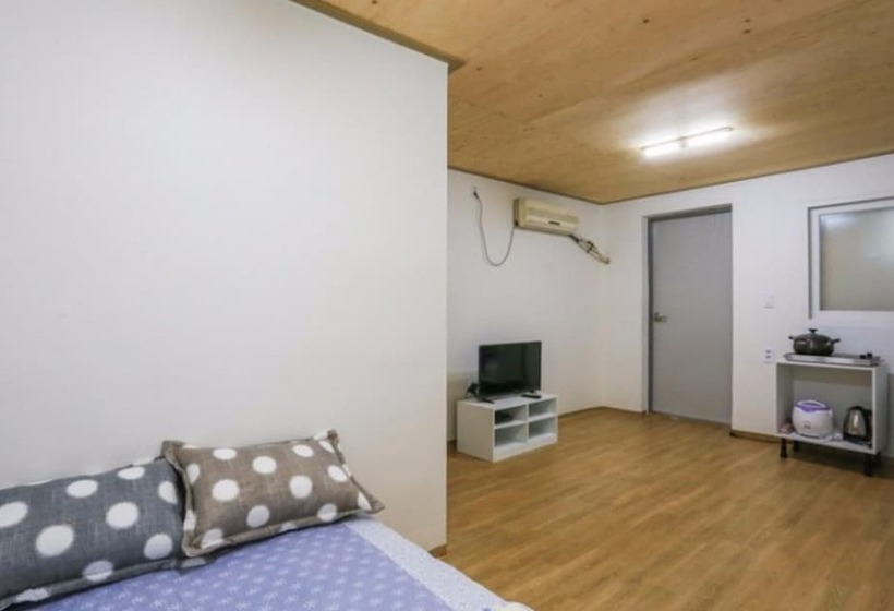 酒店 Yangpyeong Jajangnamu Sup Pension